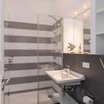 Westside Arthotel 210